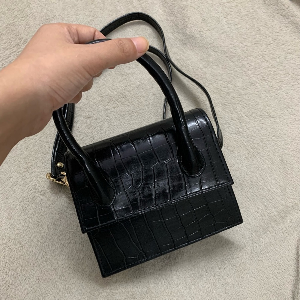 Brand New Mini Bag. - Picture 3 of 4